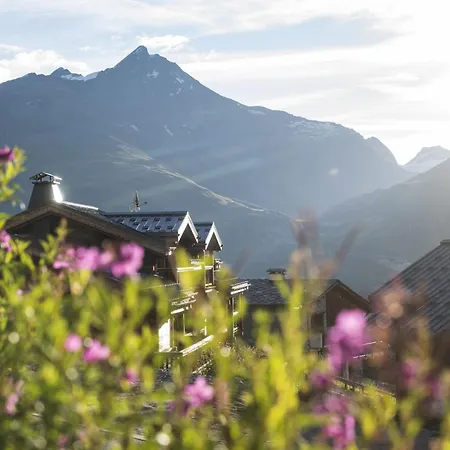Résidences Village Montana by Les Etincelles-2